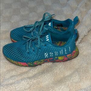 NOBULL WOMENS SNEAKERS